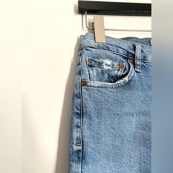 AGOLDE Nico High Rise Light Wash Distressed Slim Leg Jeans - Picture 6 of 14